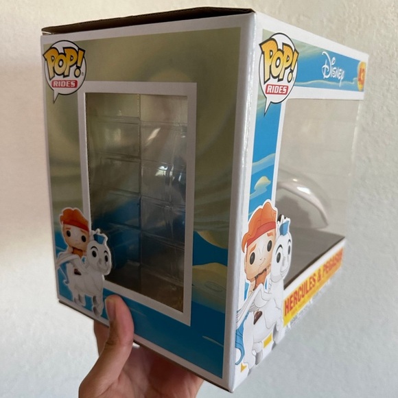 Hercules and Pegasus Funko Pop - Picture 4 of 6